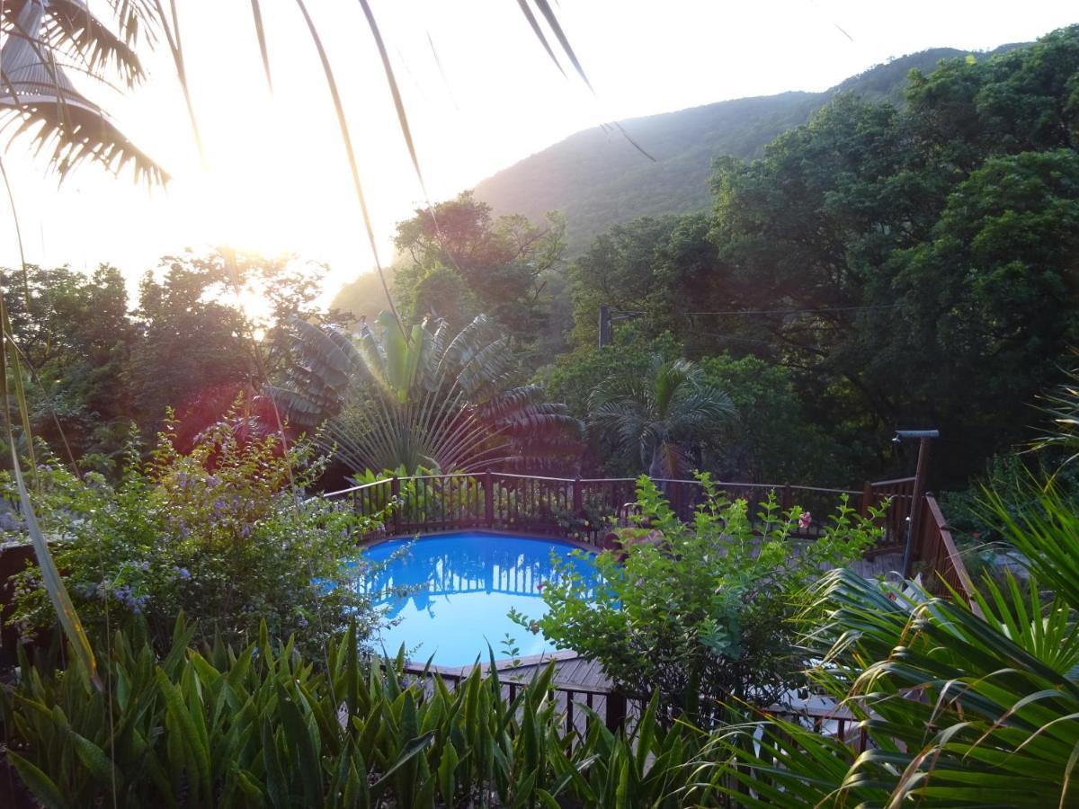 Le Matelot De La Baie Villa Deshaies Kültér fotó